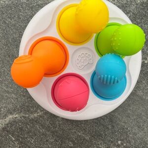 Fat Brain SPINNYPINS Toy